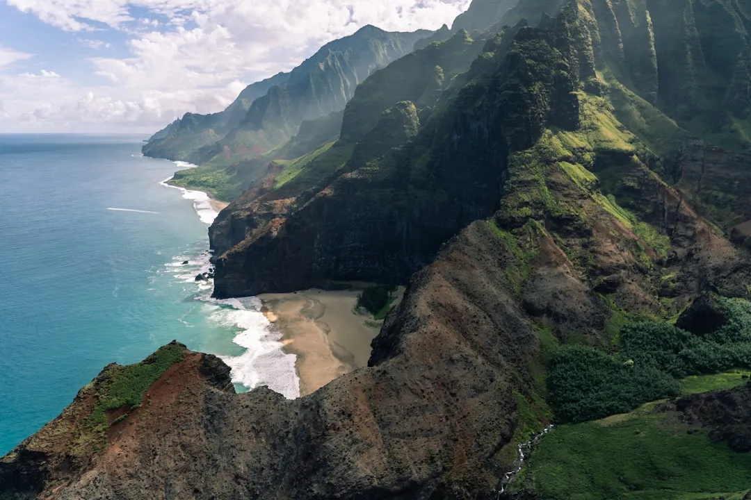 Why Shoulder Season Has Become the Insider's Favorite (Image Credits: Unsplash)