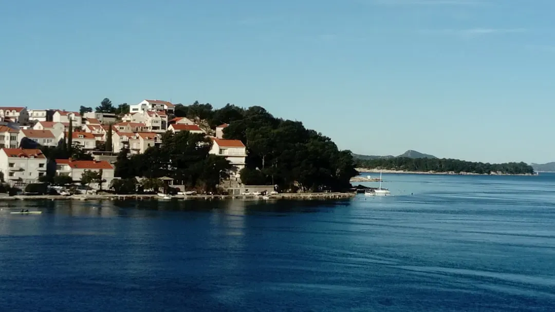 Retreat 5: The Northern Adriatic Coast of Croatia, Elevated Interior Sections (Image Credits: Unsplash)