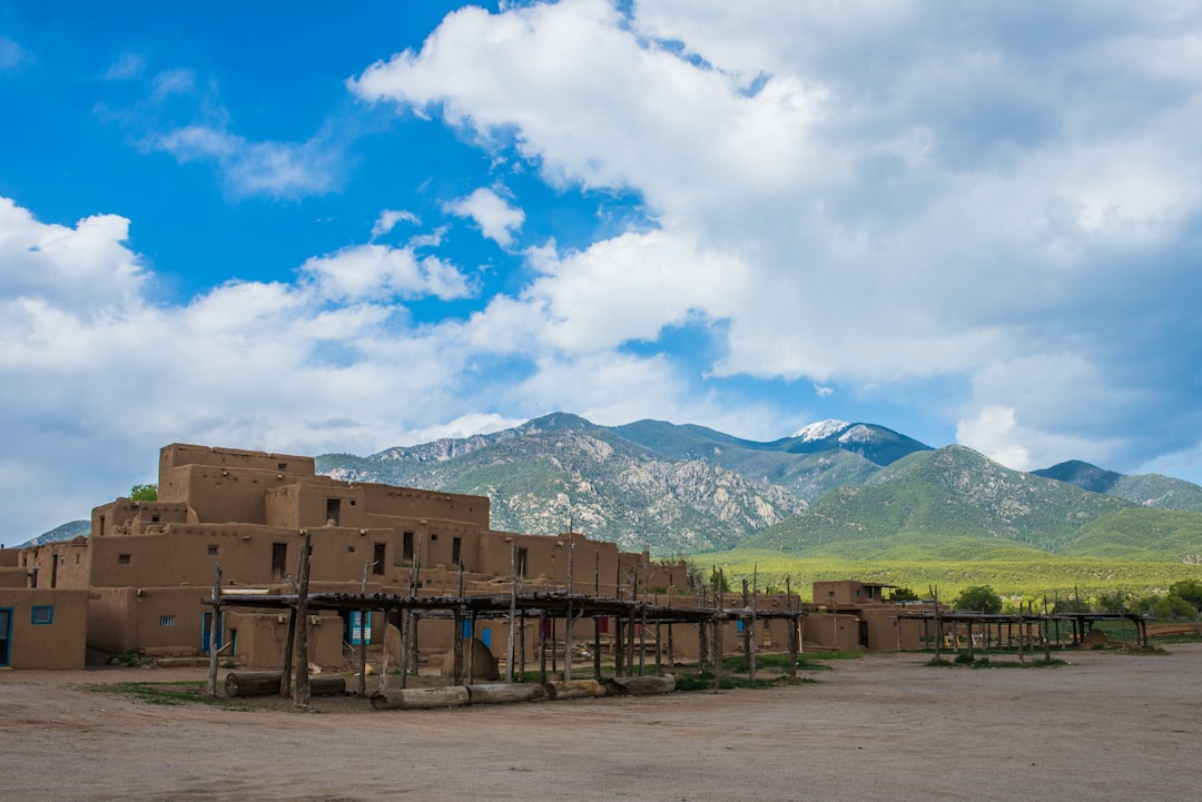 Taos, New Mexico – High Desert Mountain Sanctuary (Image Credits: Unsplash)