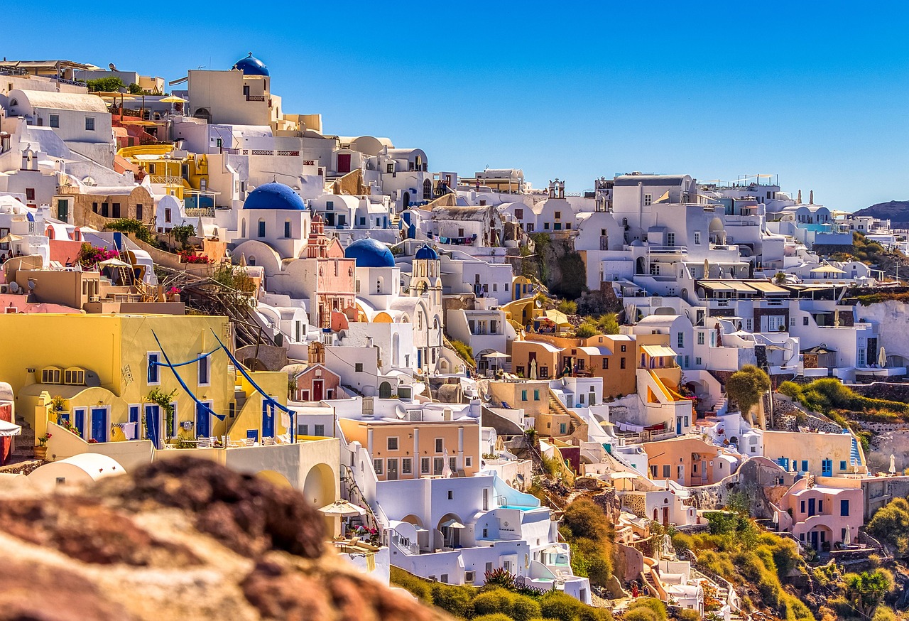 Greece: Island Life Within Reach (Image Credits: Pixabay)