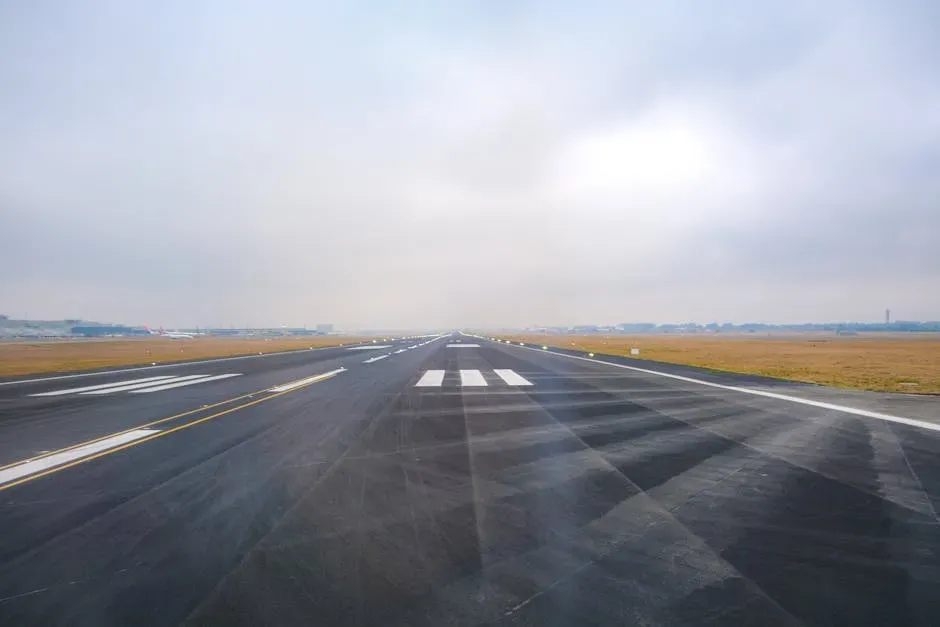 6. Runway Construction Cripples Airport Capacity for Months (Image Credits: Pexels)