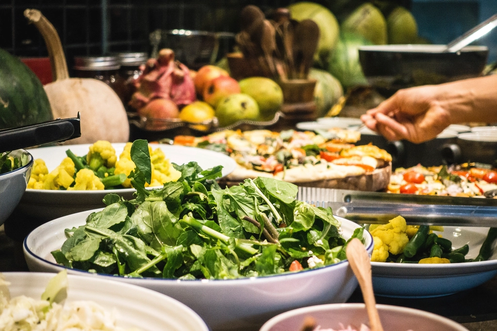 Only Eating At The Main Buffet (Image Credits: Rawpixel)