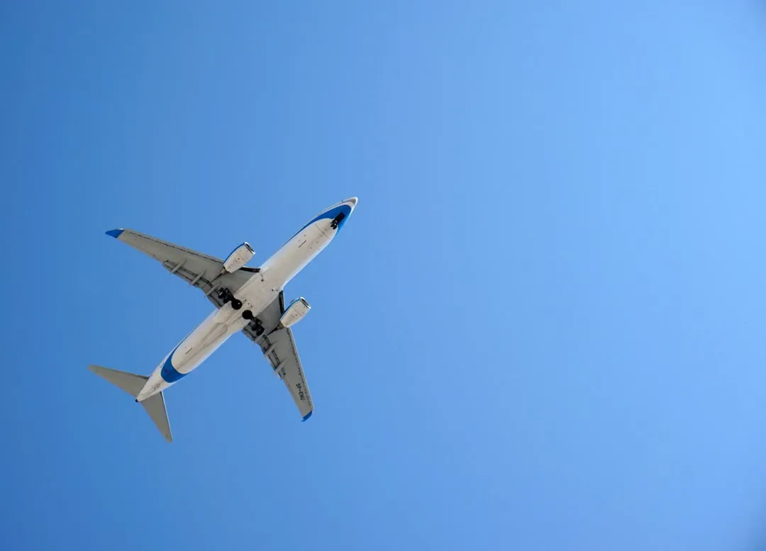 The Most Avoided Seat in the Sky (Image Credits: Unsplash)
