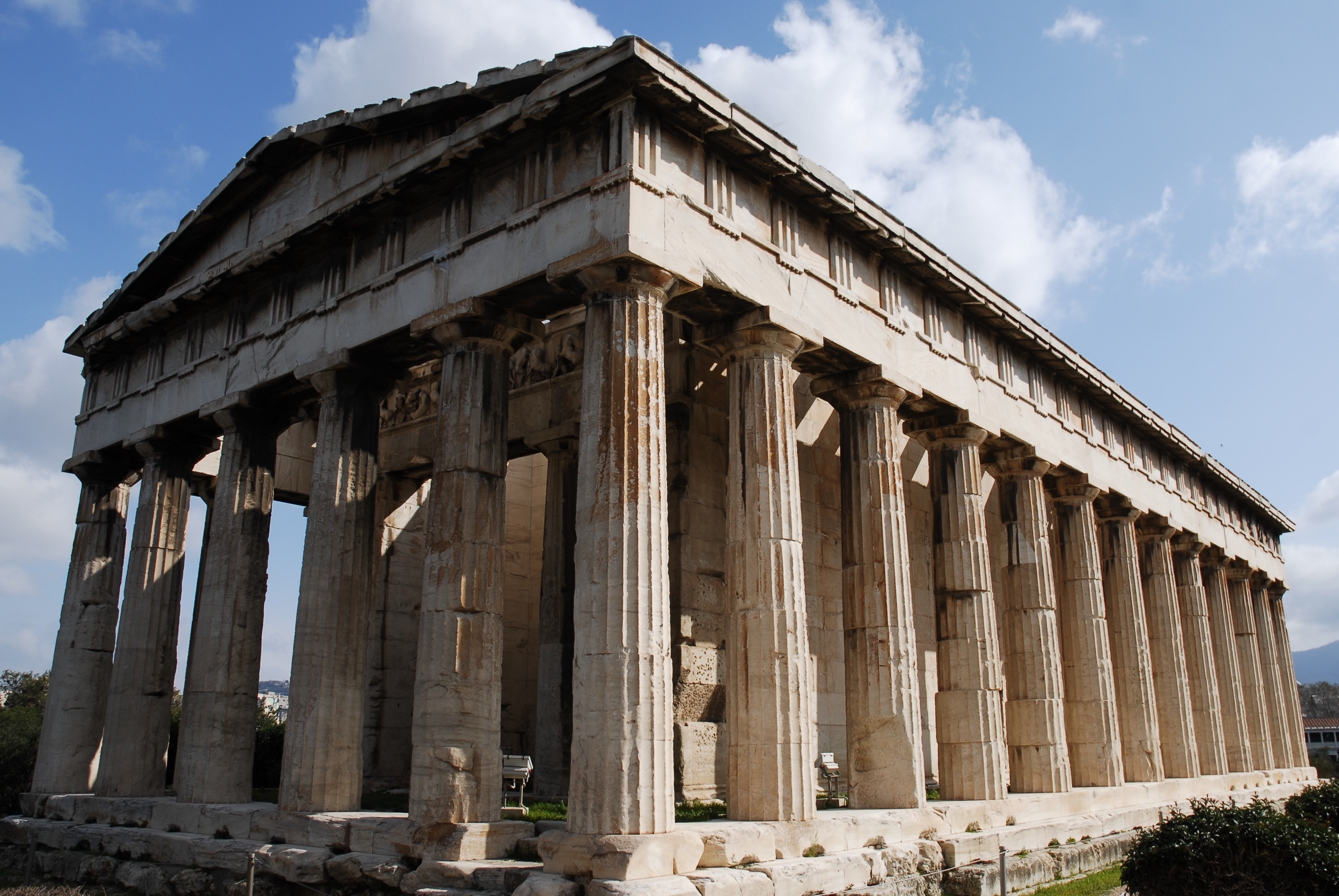 Greece: Ancient Wisdom Meets Modern Language (Image Credits: Wikimedia)