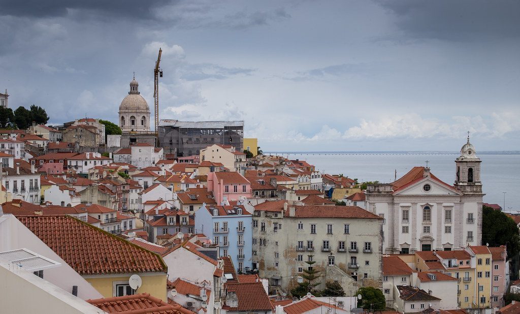 Lisbon, Portugal: Southern European Serenity (Image Credits: Flickr)