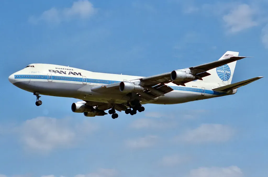 #15 - Pan Am Was So Beloved That 30% of Passengers Chose It for the Upper Deck Alone (Colin Cooke Photo, Flickr, CC BY-SA 2.0)
