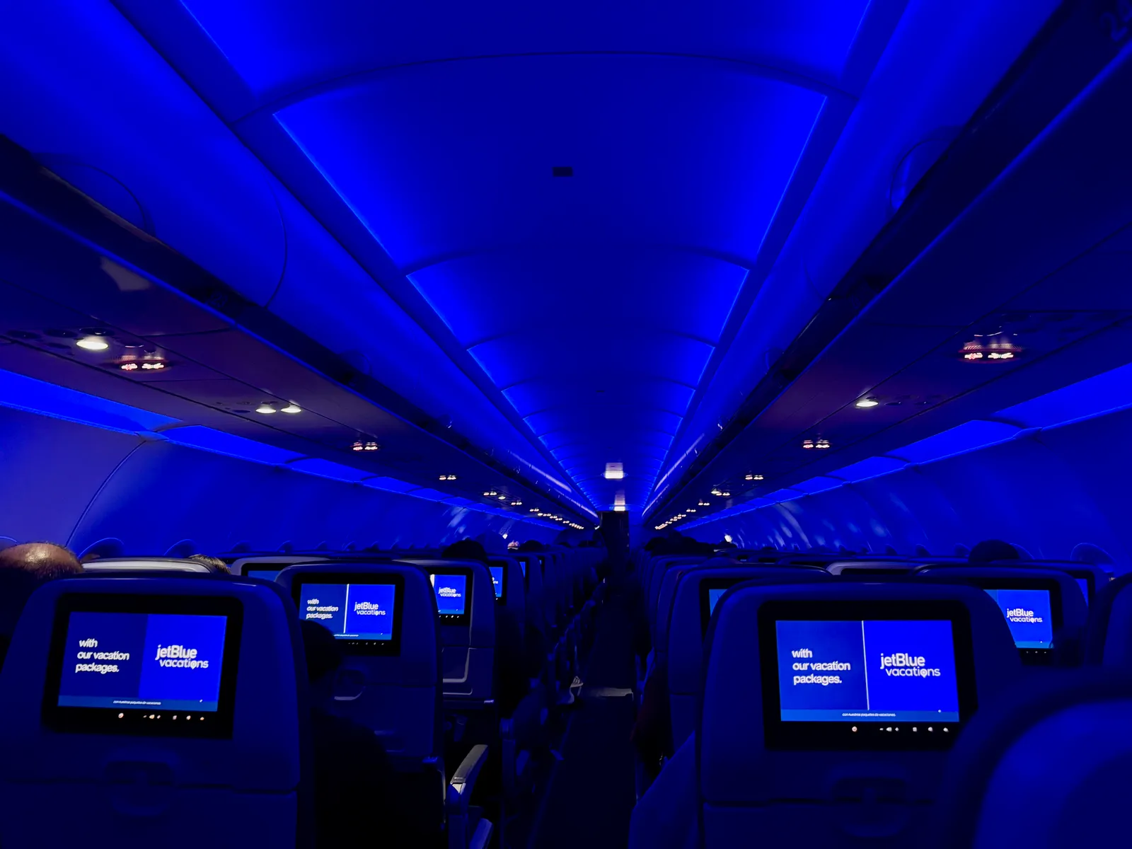 JetBlue's Public Apology and Direct Response (By Oleg Yunakov, CC BY-SA 4.0)