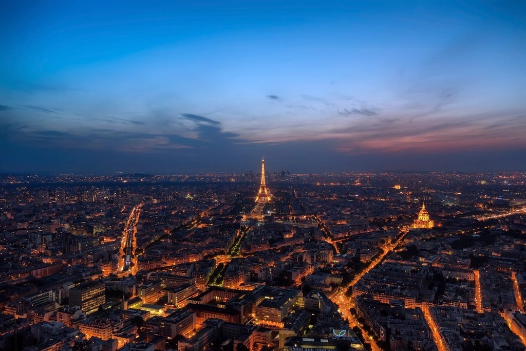 Paris: The Champion of First Impressions (Image Credits: Rawpixel)