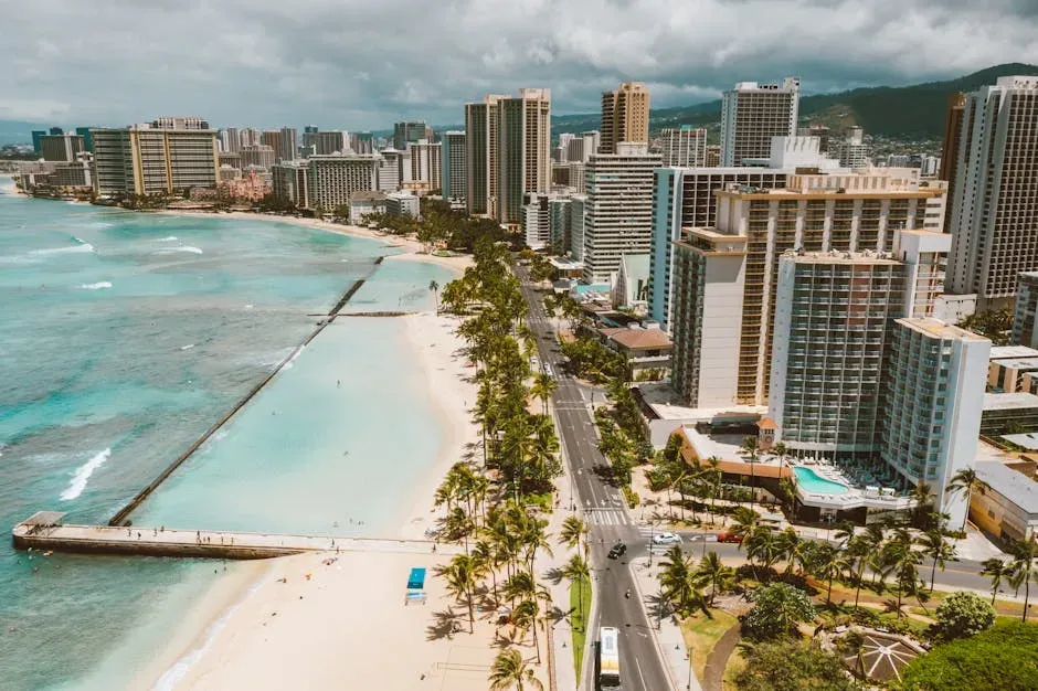 6. Honolulu, Hawaii: Paradise Priced Out of Reach (Image Credits: Pexels)