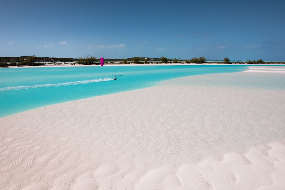 The Bahamas: Your Closest Caribbean Paradise (Image Credits: Unsplash)
