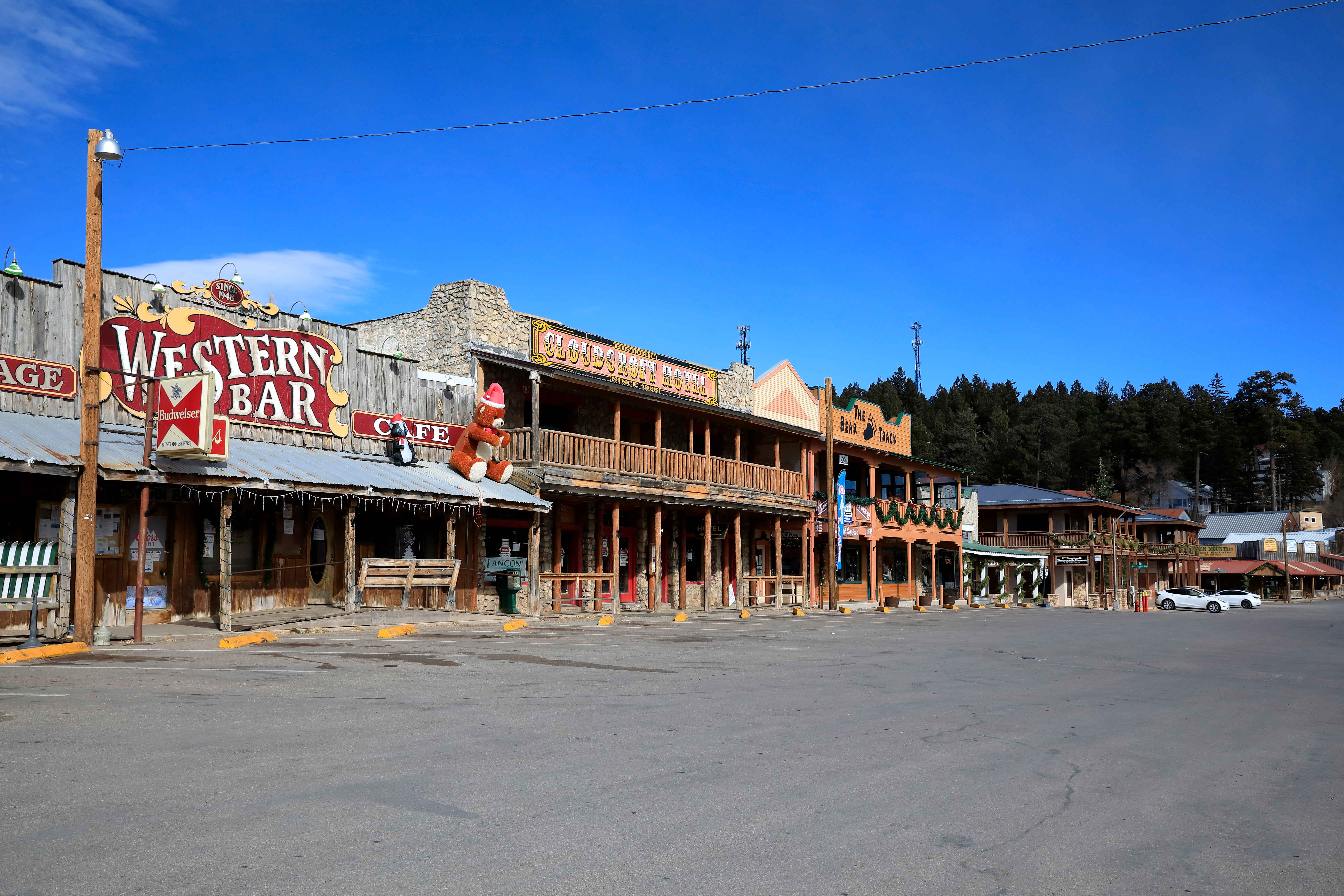 Cloudcroft, New Mexico – Desert State's Alpine Surprise (Image Credits: Shutterstock)
