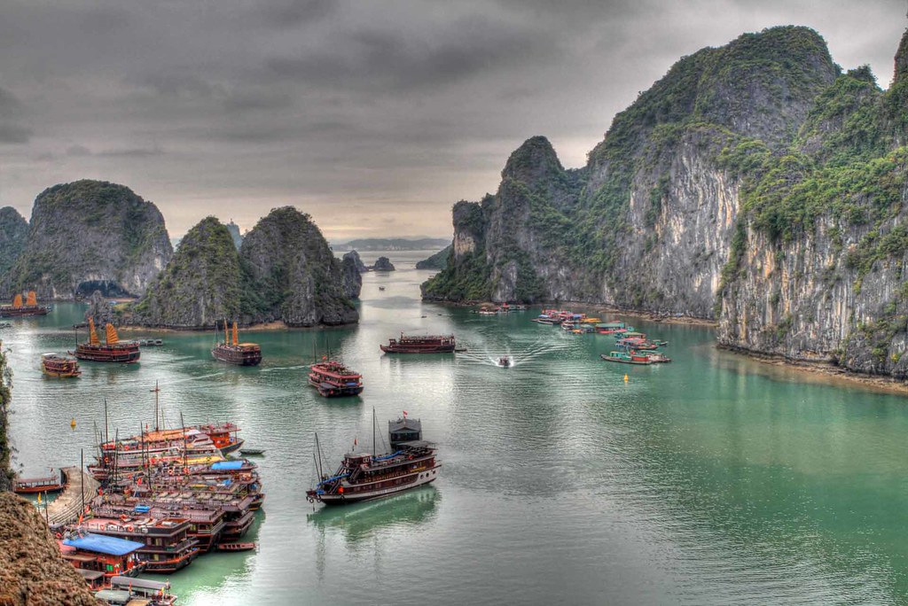 Vietnam: From Battleground to Backpacker Heaven (Image Credits: Flickr)