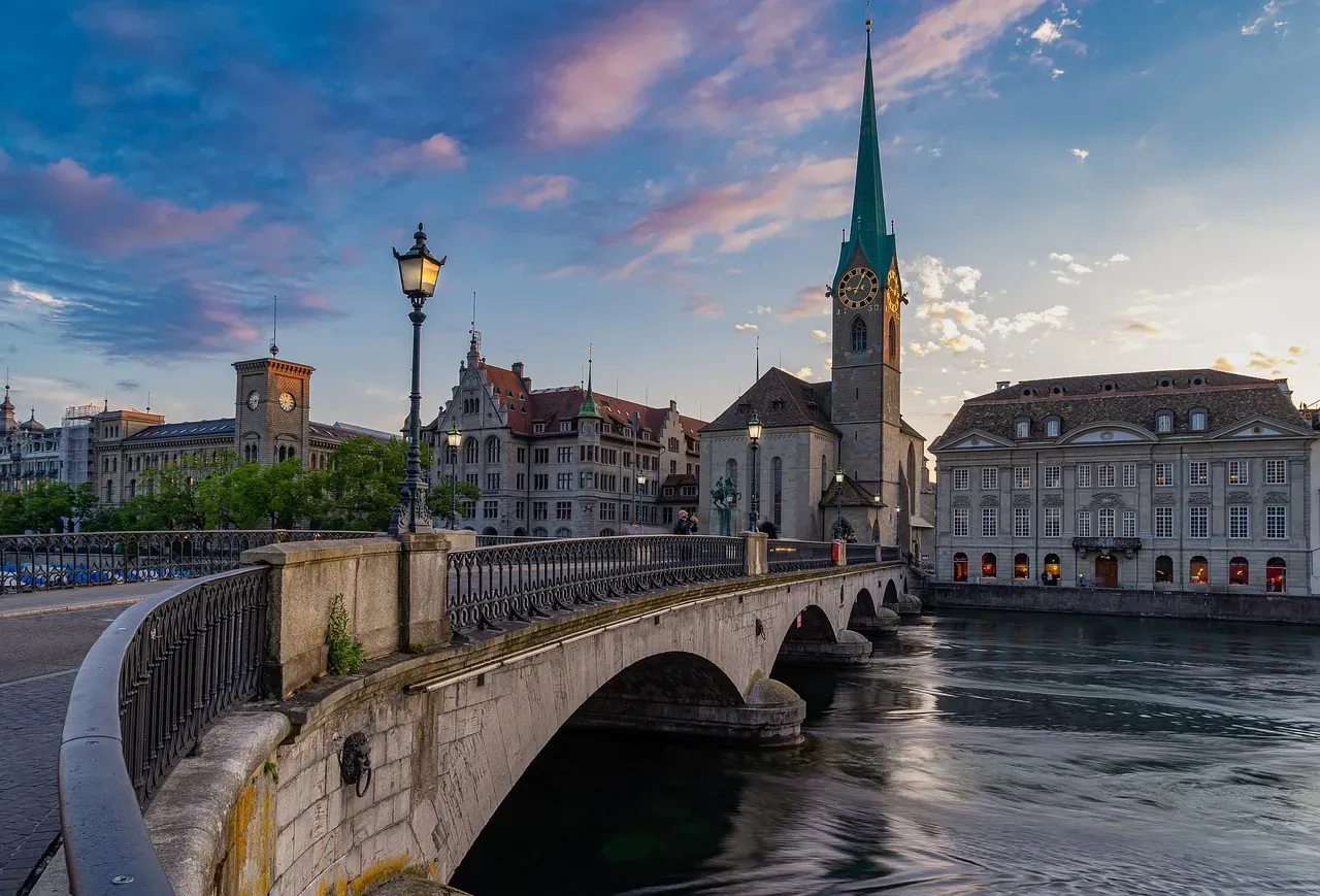 Zurich: The Consistent Champion of Urban Innovation (Image Credits: Pixabay)