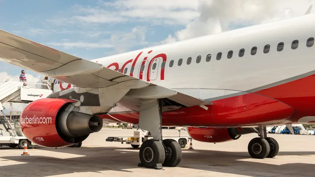 The New King: Sunday Is Now the Best Day to Book International Flights (Image Credits: Unsplash)
