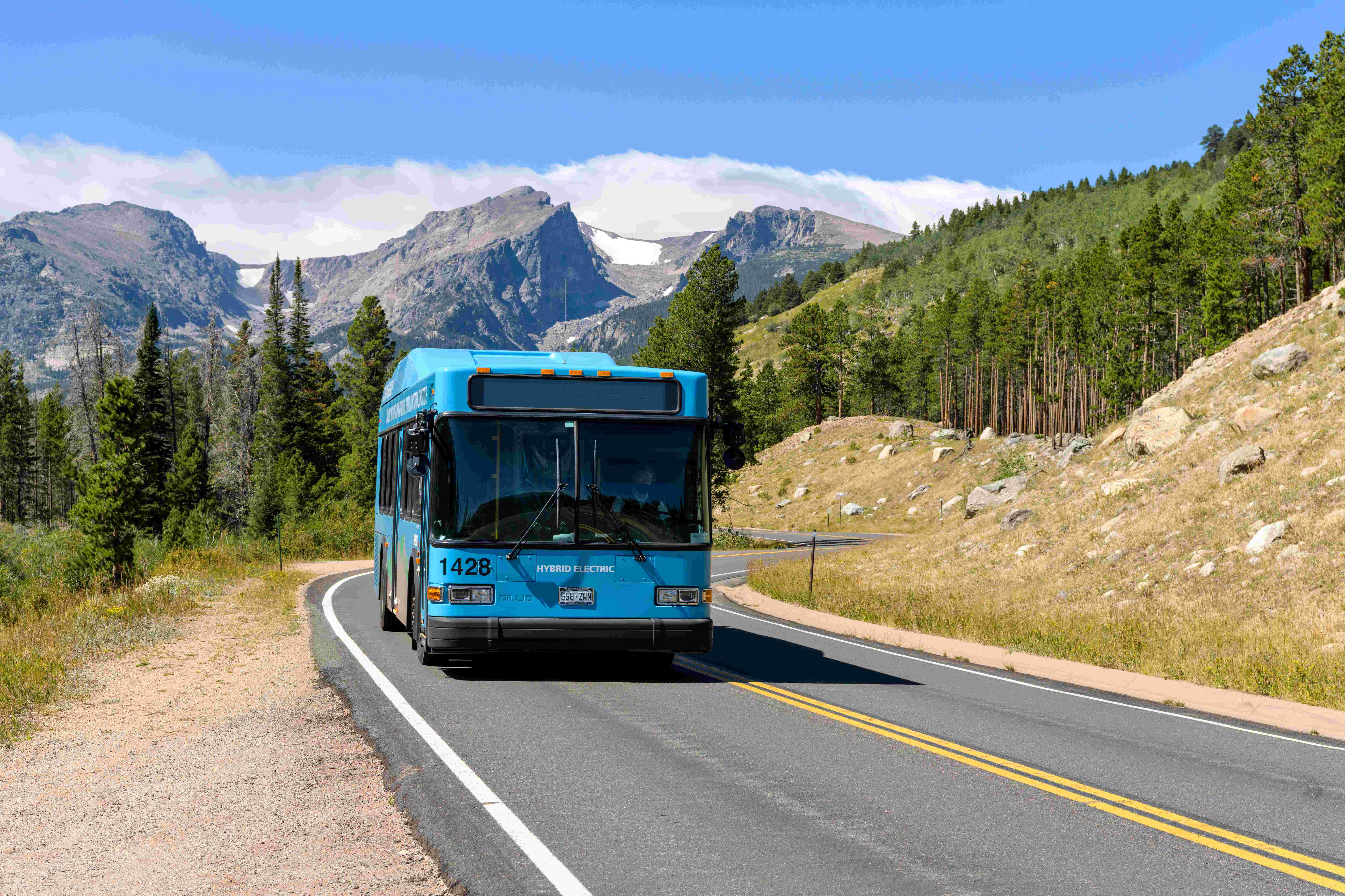 Rocky Mountain National Park: Bear Lake Road Made Easy (Image Credits: Shutterstock)