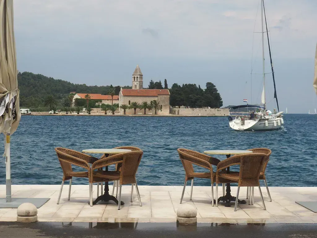 12. Vis Island, Croatia – Adriatic Beauty Minus Dubrovnik Chaos (Image Credits: Flickr)