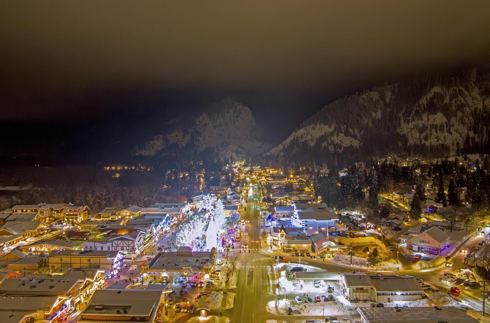 Winter Activities Beyond Strolling (Image Credits: Shutterstock)