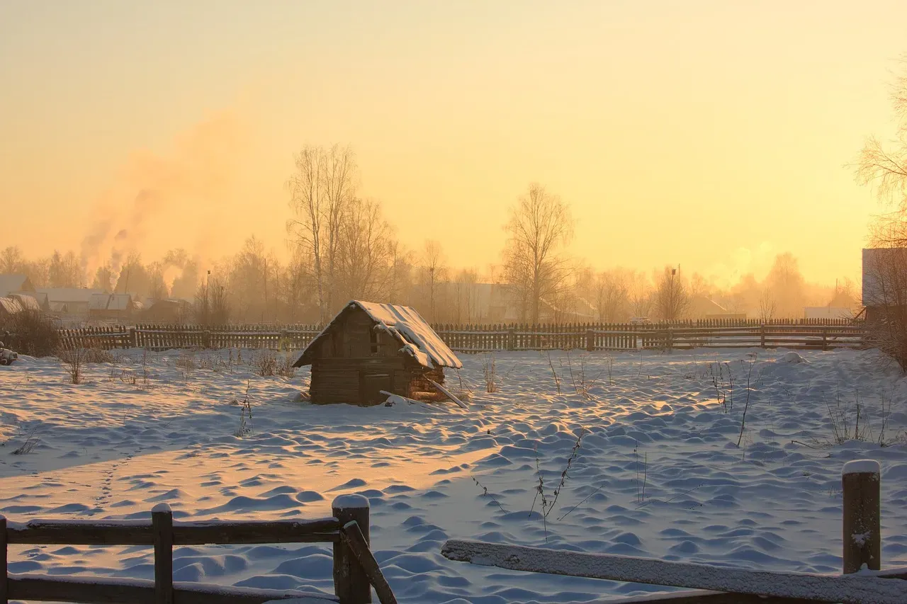 Russia: The Continental Cold Giant (Image Credits: Pixabay)