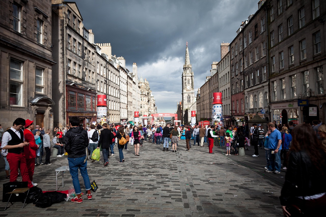 Edinburgh: Scotland's Capital Choking on Success (Image Credits: Pixabay)