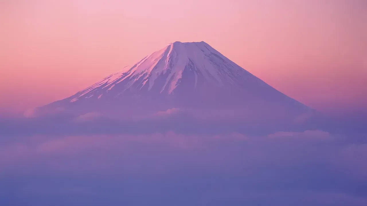Mount Fuji, Japan: Daily Caps and Entry Fees (Image Credits: Pixabay)
