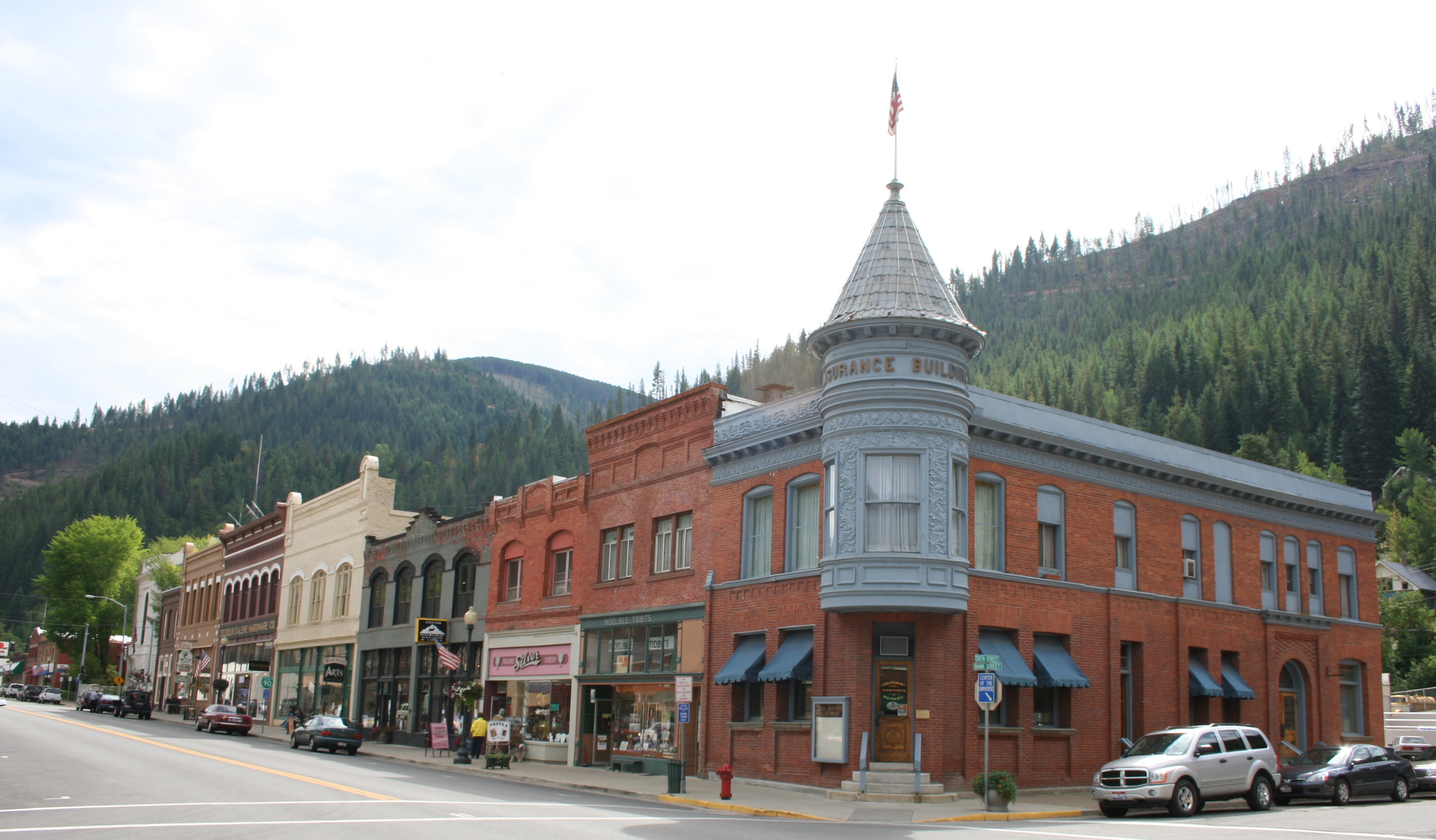 Wallace, Idaho: A Historic Gem in the Silver Valley (Image Credits: By Jayjayp, CC BY 3.0, https://commons.wikimedia.org/w/index.php?curid=2729919)