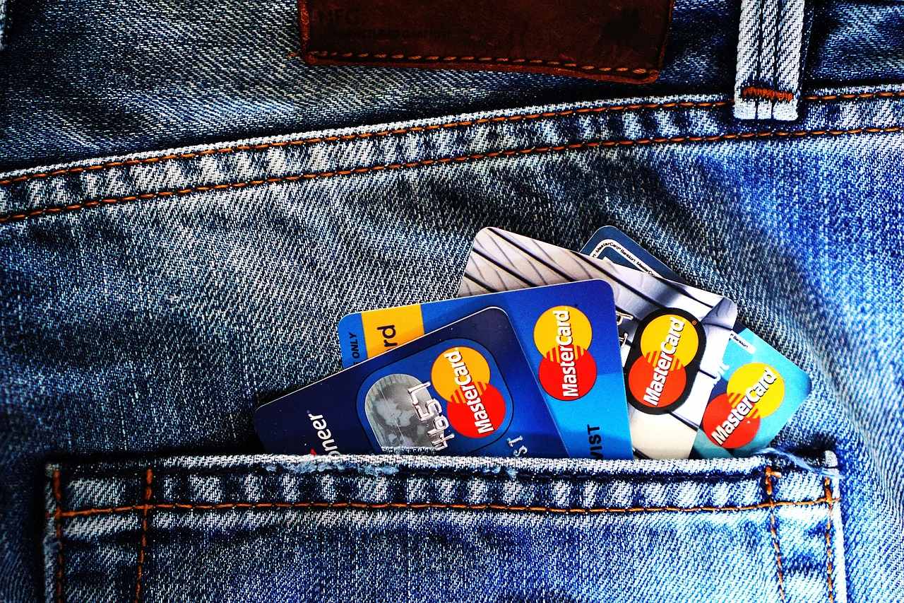 Mastering Credit Card Rewards Programs (Image Credits: Pixabay)