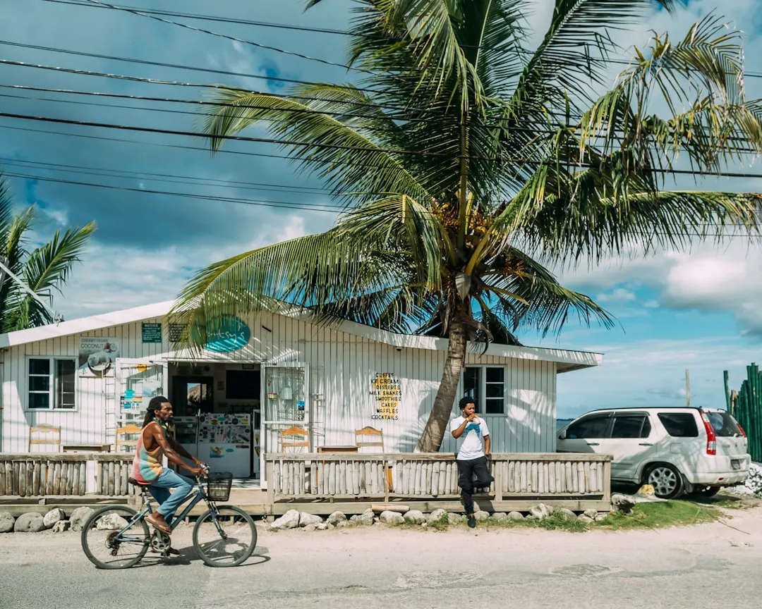 Kingston and Montego Bay, Jamaica (Image Credits: Unsplash)