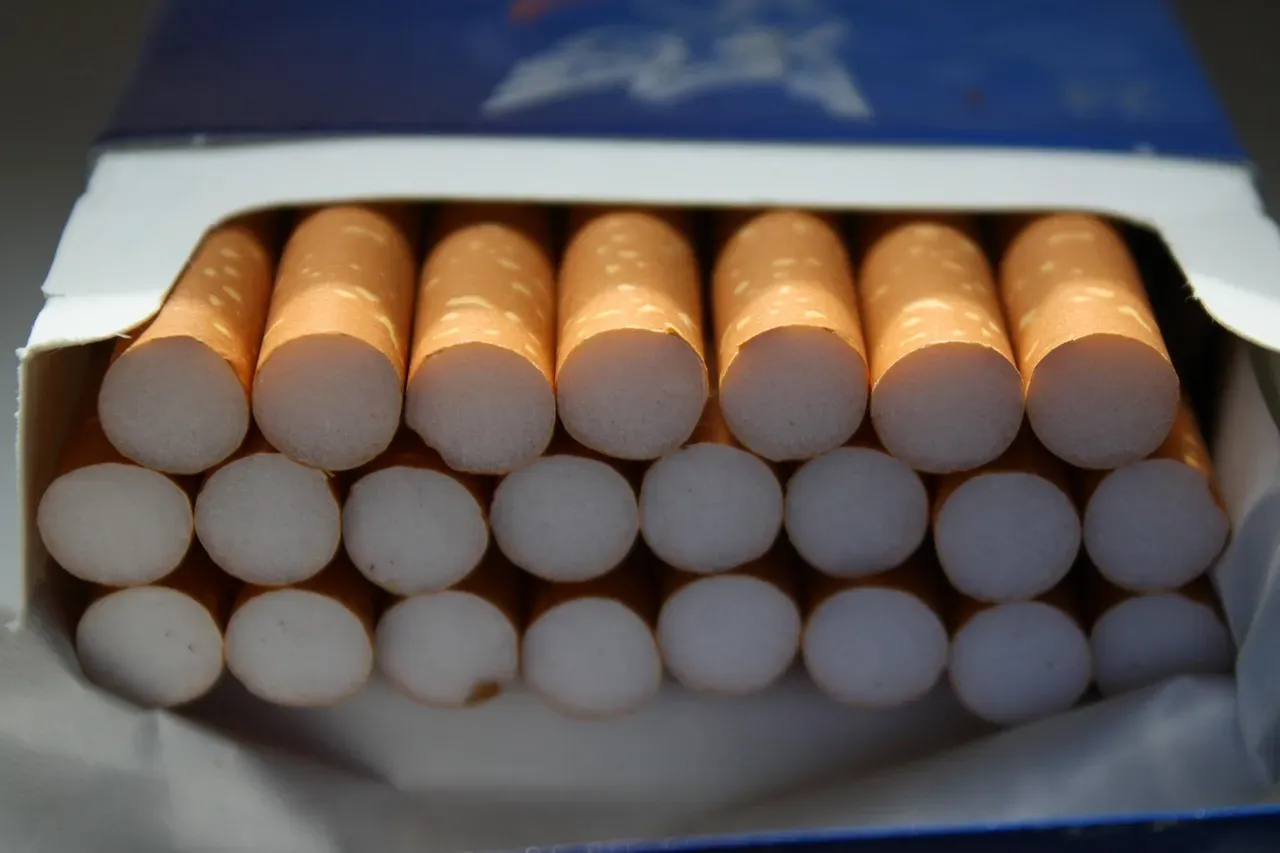 #2 - Airlines Actually Handed Out Free Branded Cigarettes as a Welcome Gift (Image Credits: Pixabay)