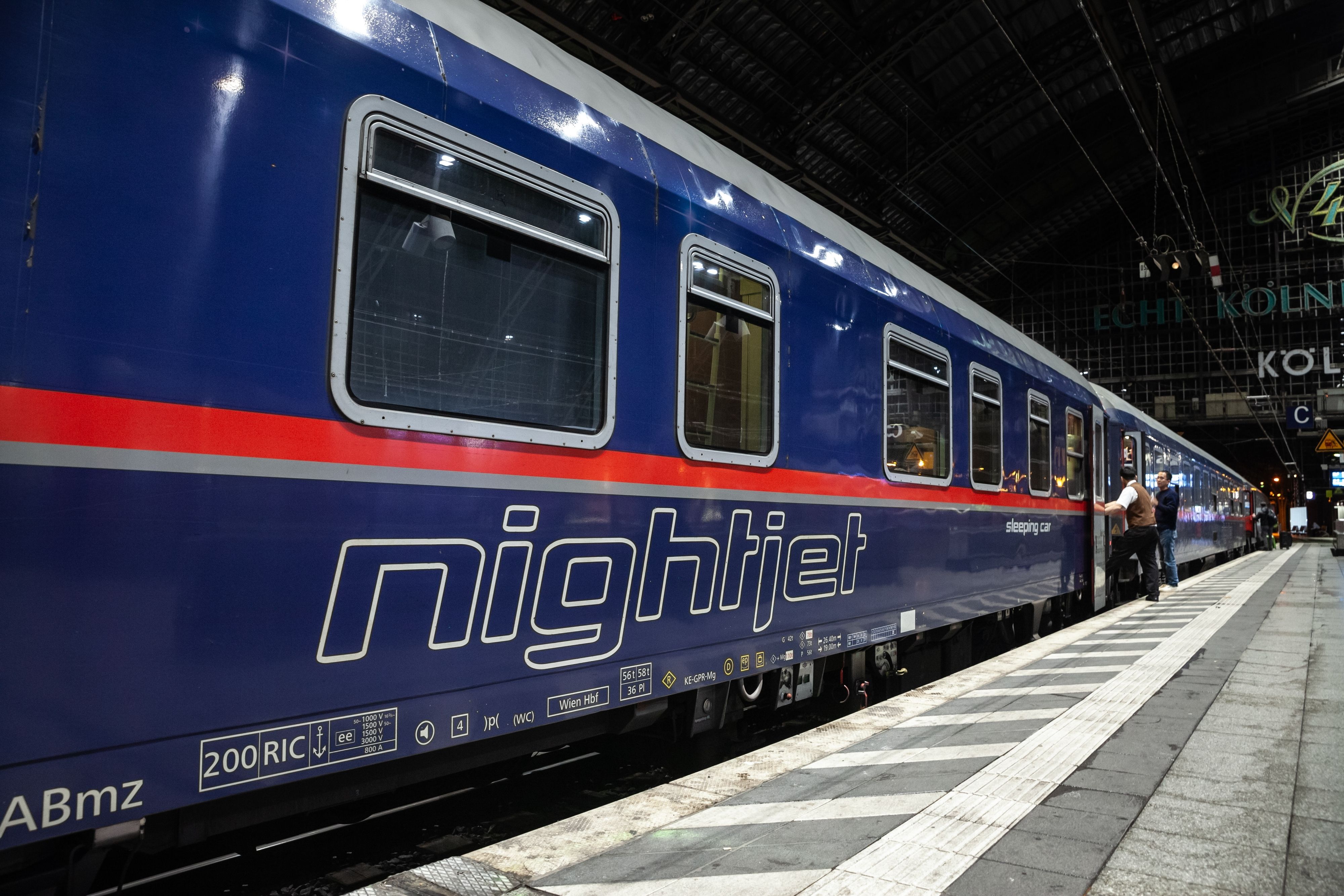 Night Trains: The Unexpected Winners (Image Credits: Shuterstock)