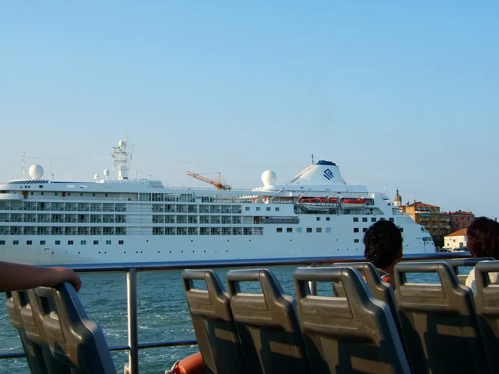 The Cruise Ship Ban Isn't Quite What It Seems (Andy Hay, Flickr, CC BY 2.0)