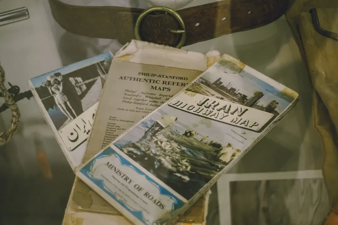 The Algorithm Trap: How GPS Killed Spontaneity (Image Credits: Unsplash)