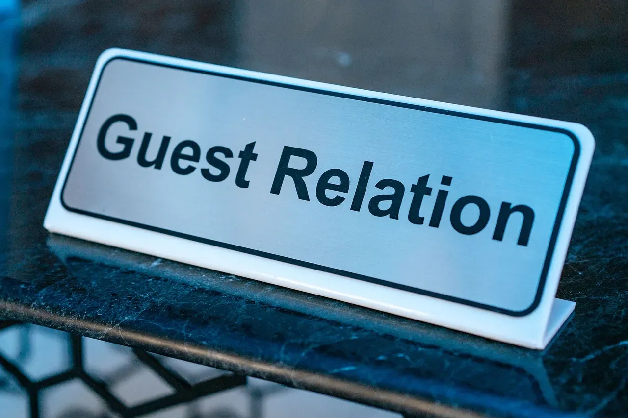 #3 - Whether You're a Genuinely Returnable Guest (Image Credits: Pixabay)
