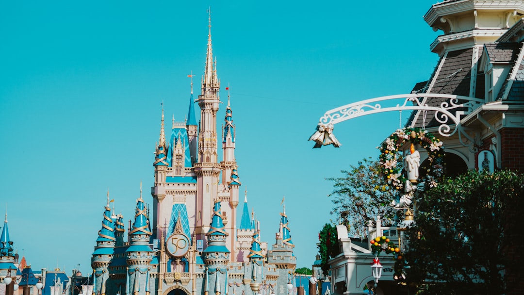 Disney World, Florida (Image Credits: Unsplash)