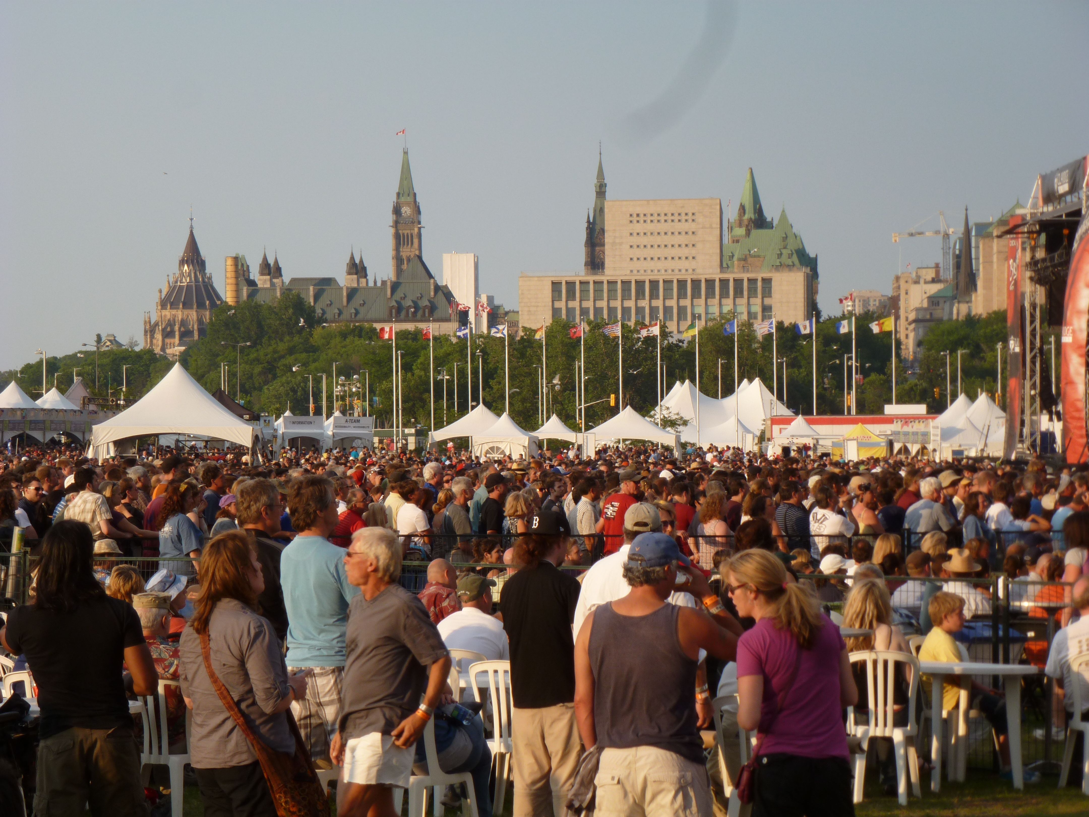 Ottawa Capital Crowds and Culture (image credits: wikimedia)