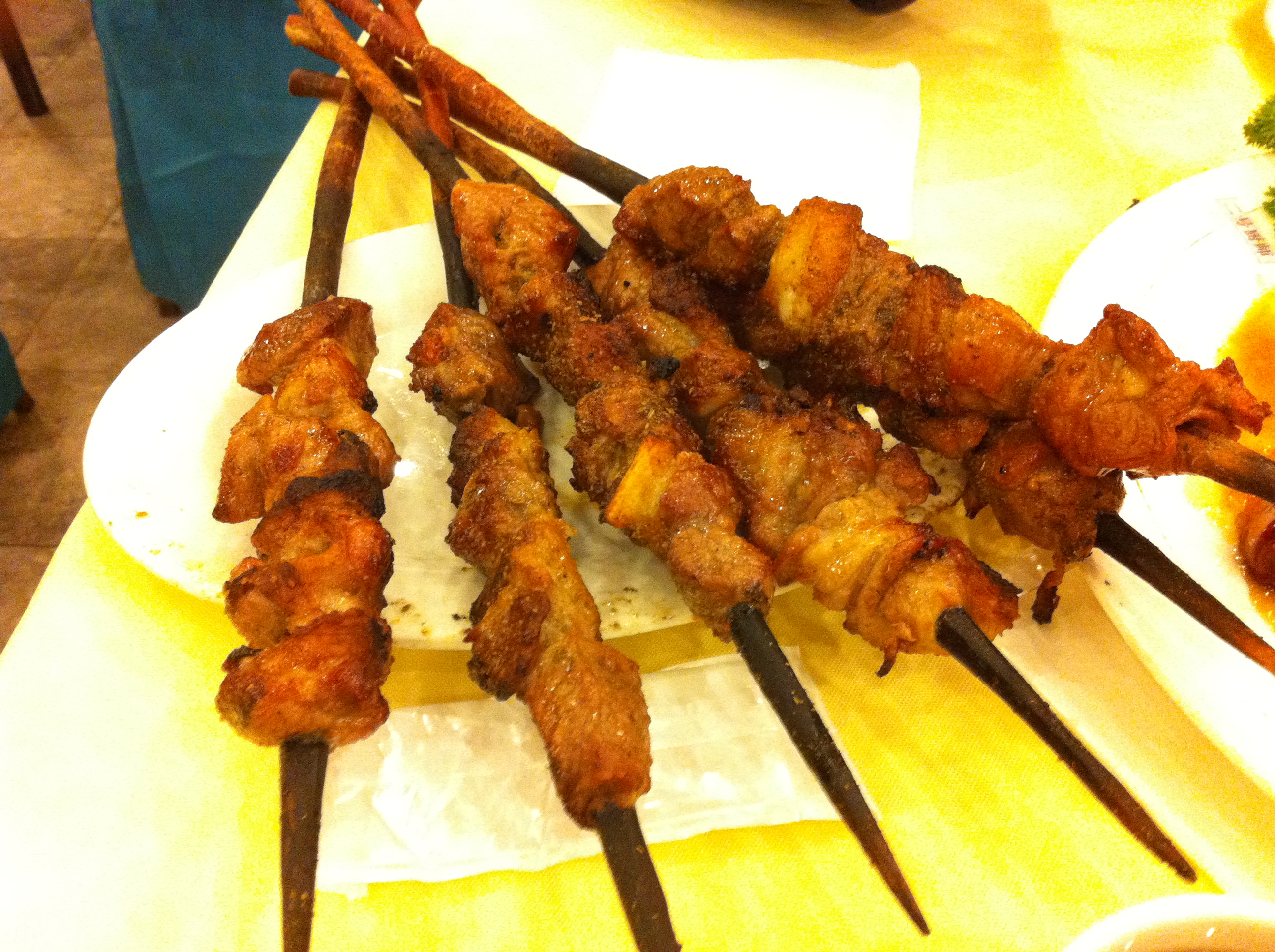 Chuan’r: Skewered Perfection From Xinjiang (image credits: wikimedia)