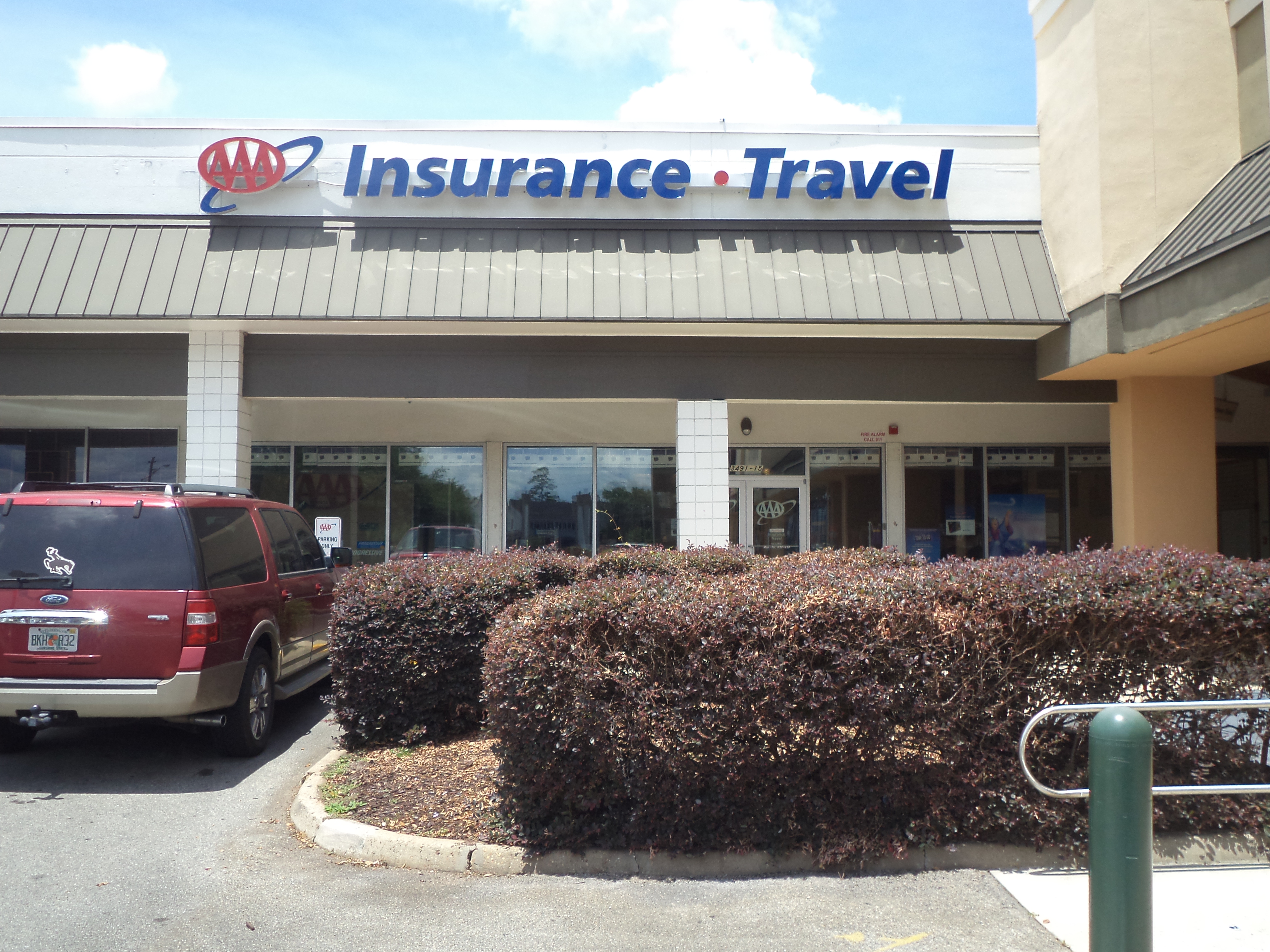 Travel Insurance (image credits: wikimedia)