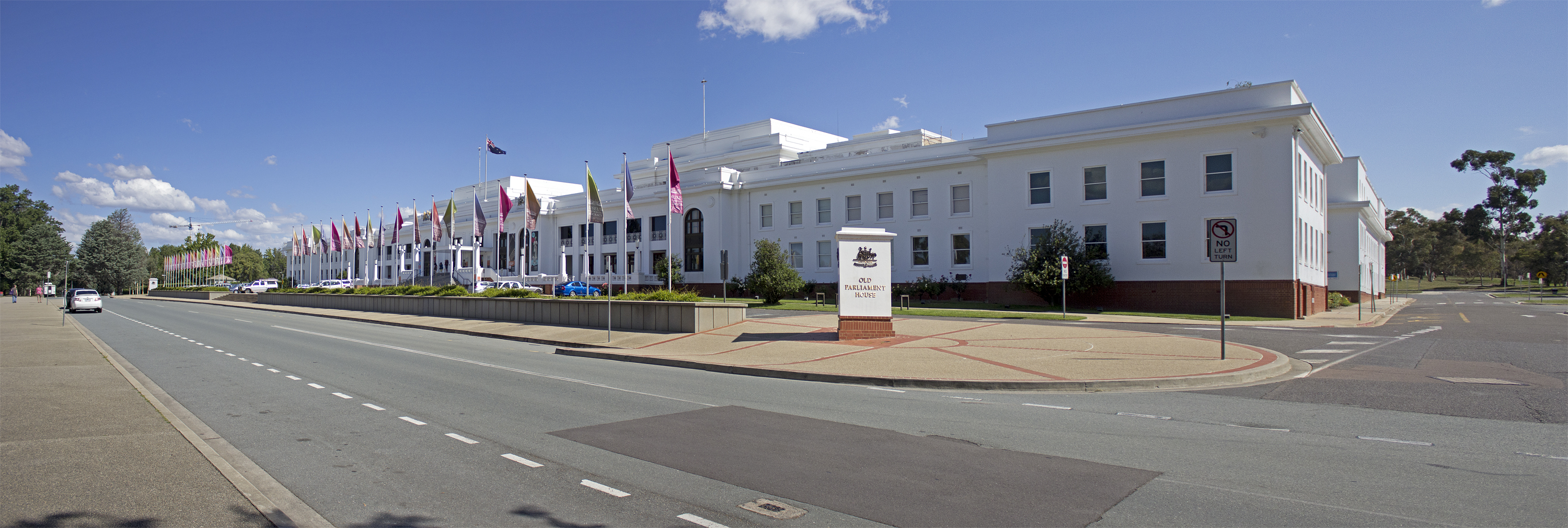 Australia: Trust Anchored in Democratic Values (image credits: wikimedia)