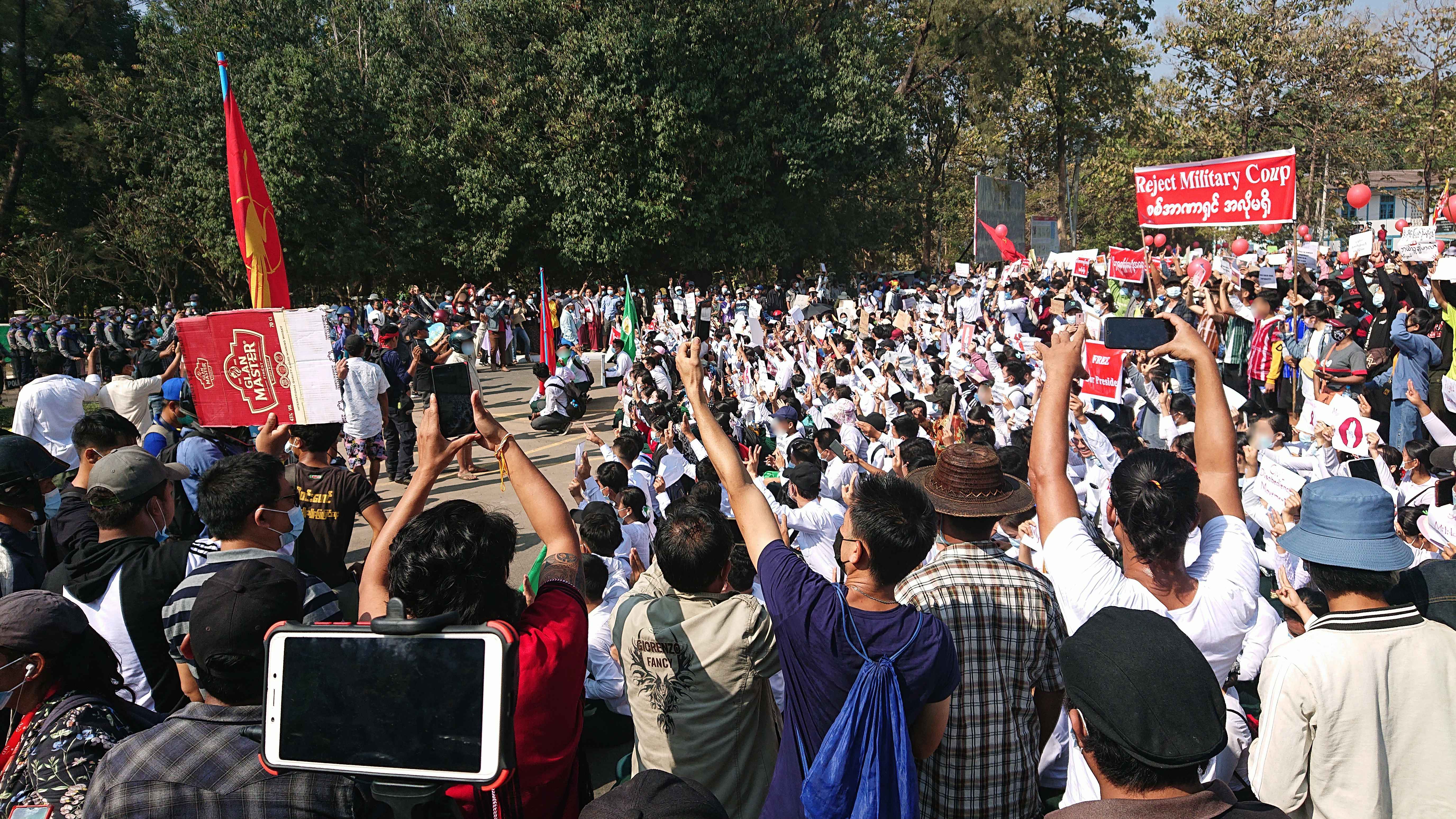 Myanmar: Turmoil and Travel Warnings (image credits: wikimedia)