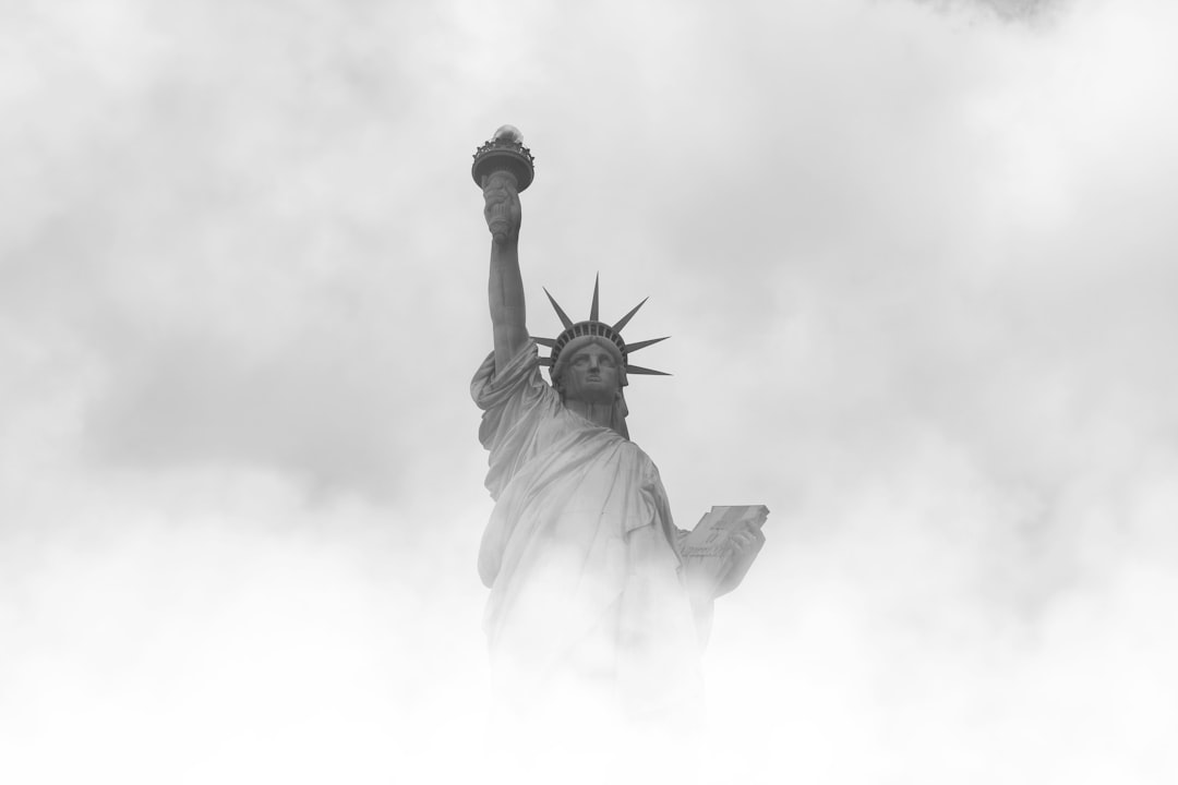 United States: Complex Immigration Laws (image credits: unsplash)