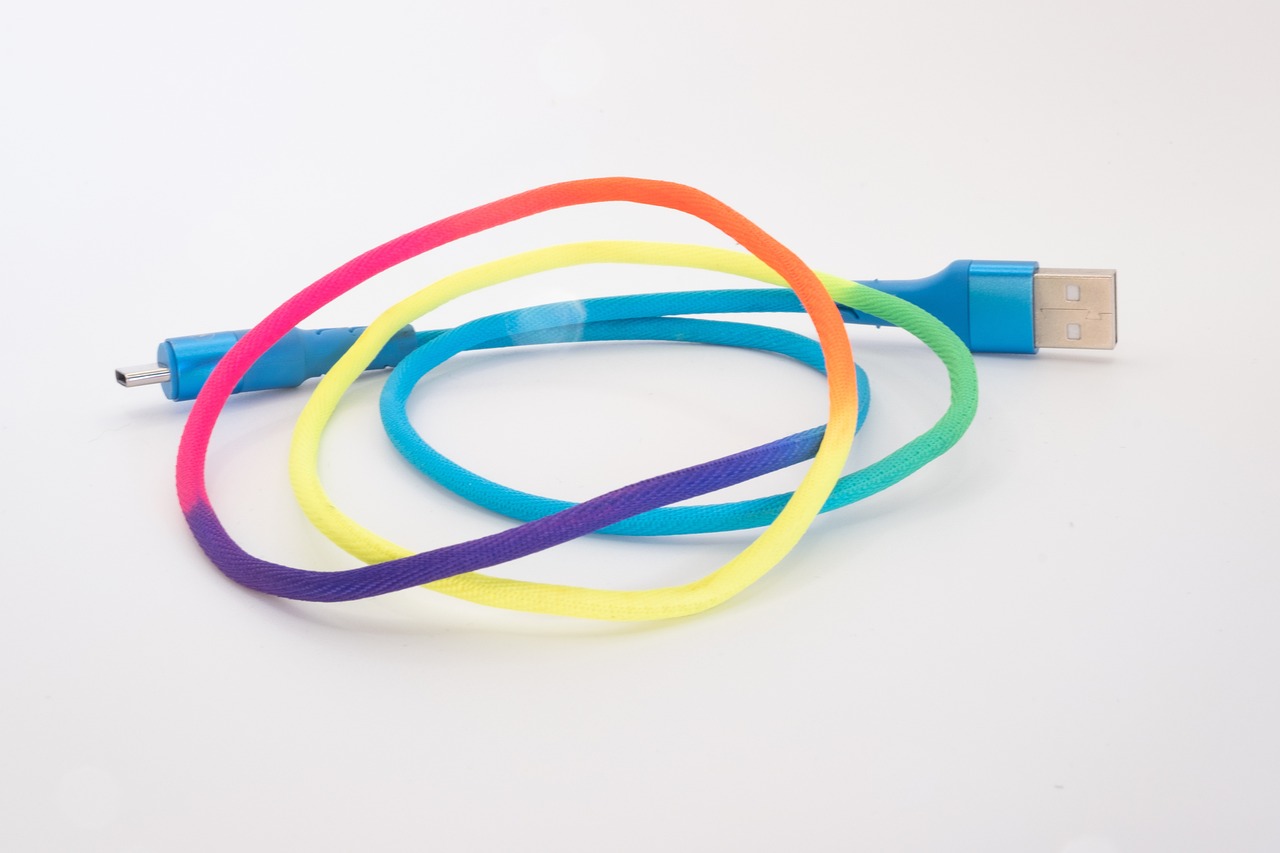 Smart Charging Cables: The Next Level of Convenience (image credits: pixabay)