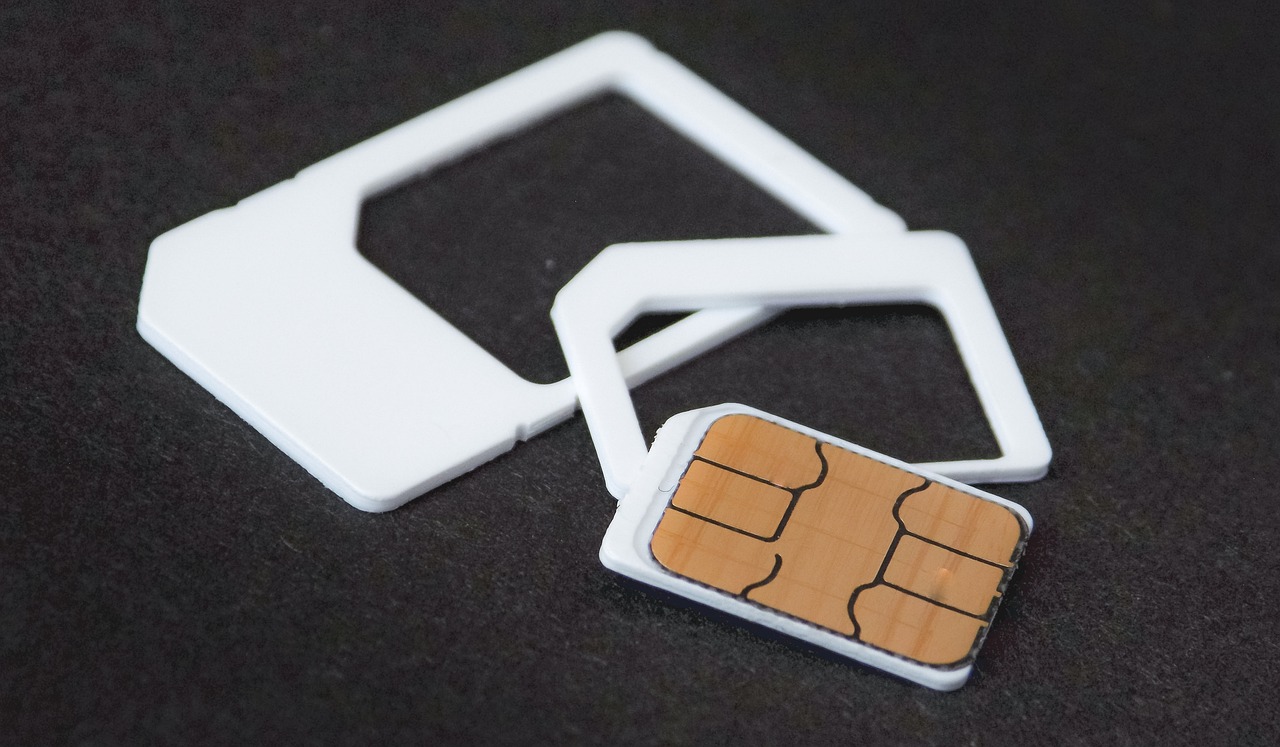 Assuming Internet and Mobile Connectivity Are Always Reliable (image credits: pixabay)