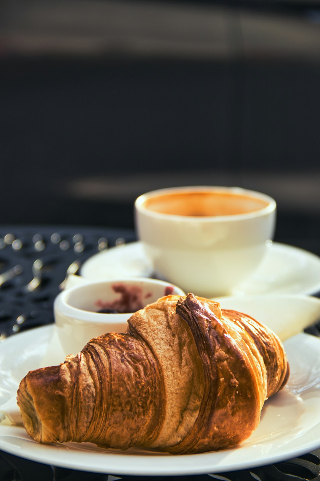 Snack Foods: Pricier Bites on the Road (image credits: unsplash)