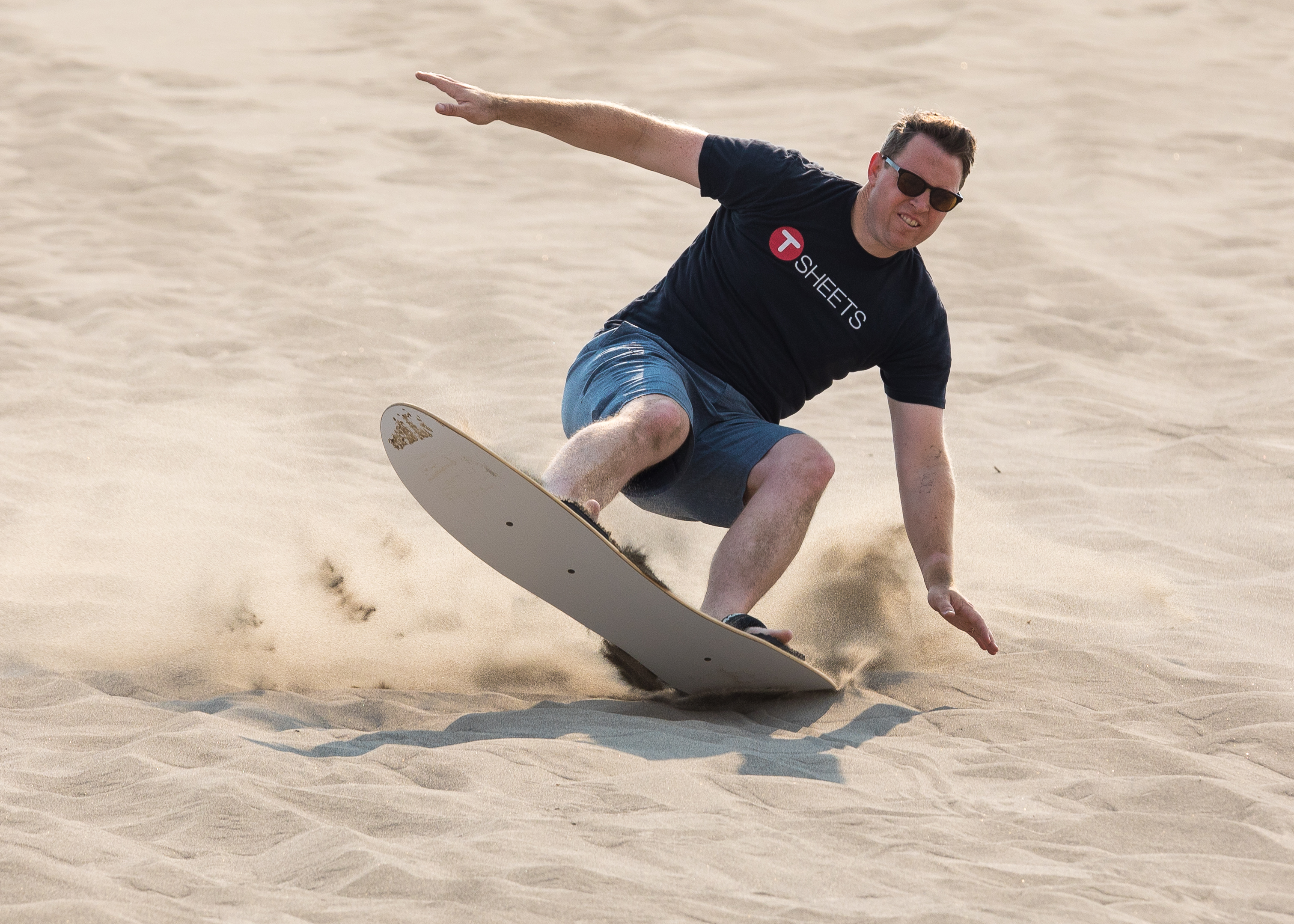 Sandboarding Down the Great Sand Dunes, Colorado (image credits: wikimedia)