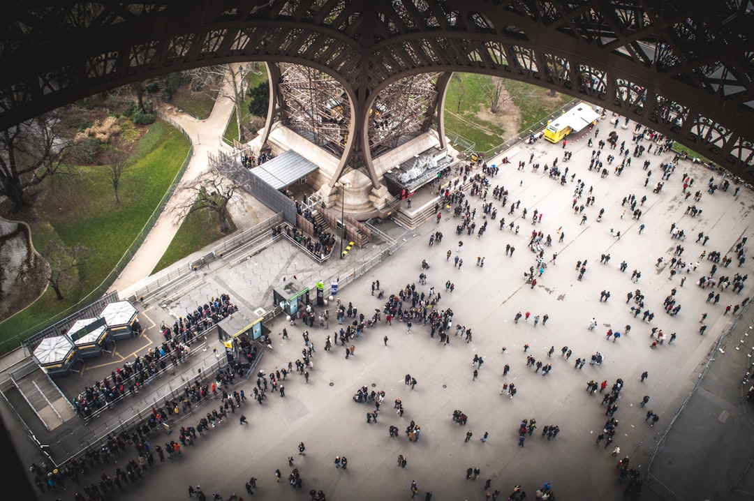 The Underwhelming Experience of the Eiffel Tower, Paris (image credits: unsplash)