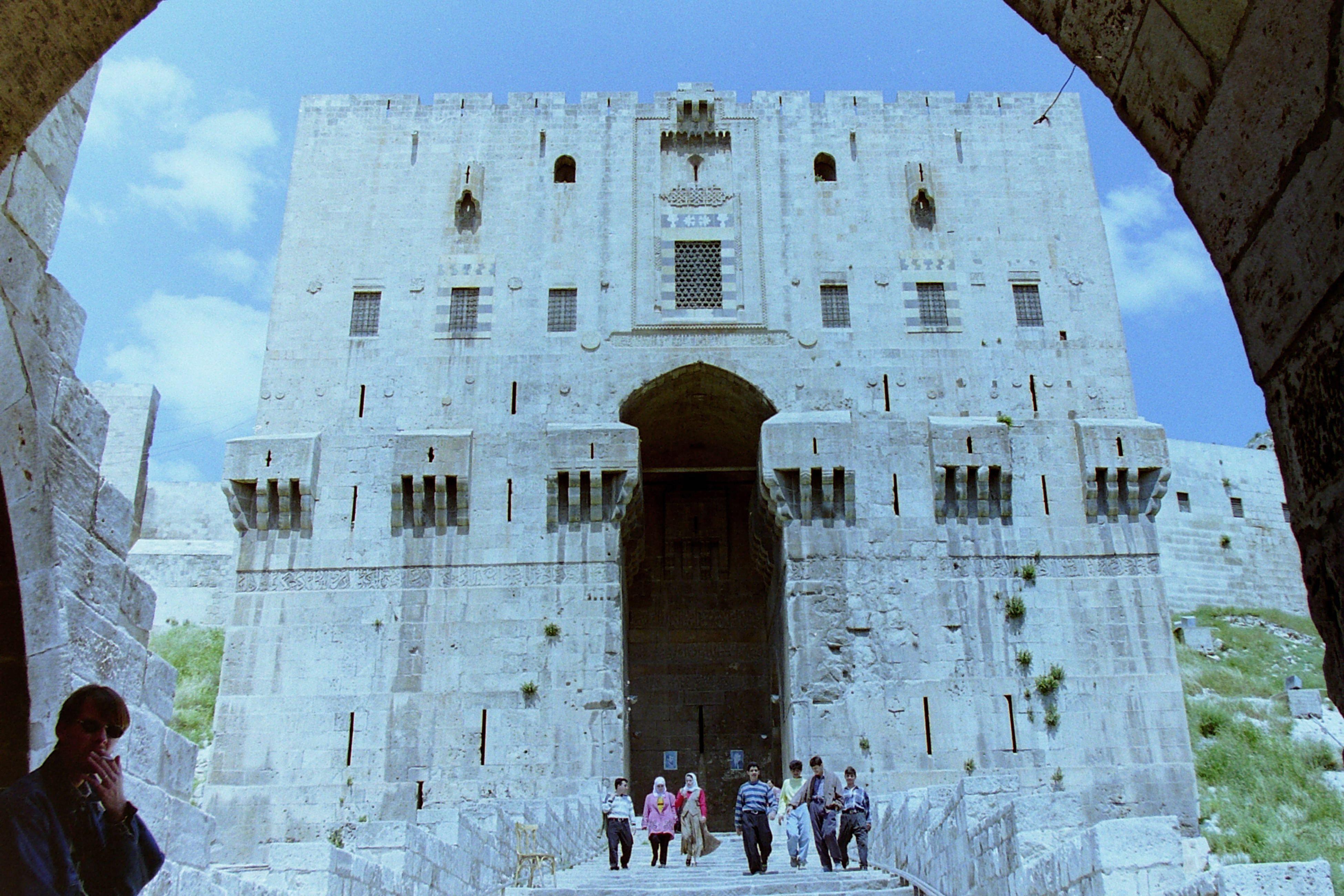 Syria: A Nation Rebuilding, Not Welcoming (image credits: wikimedia)