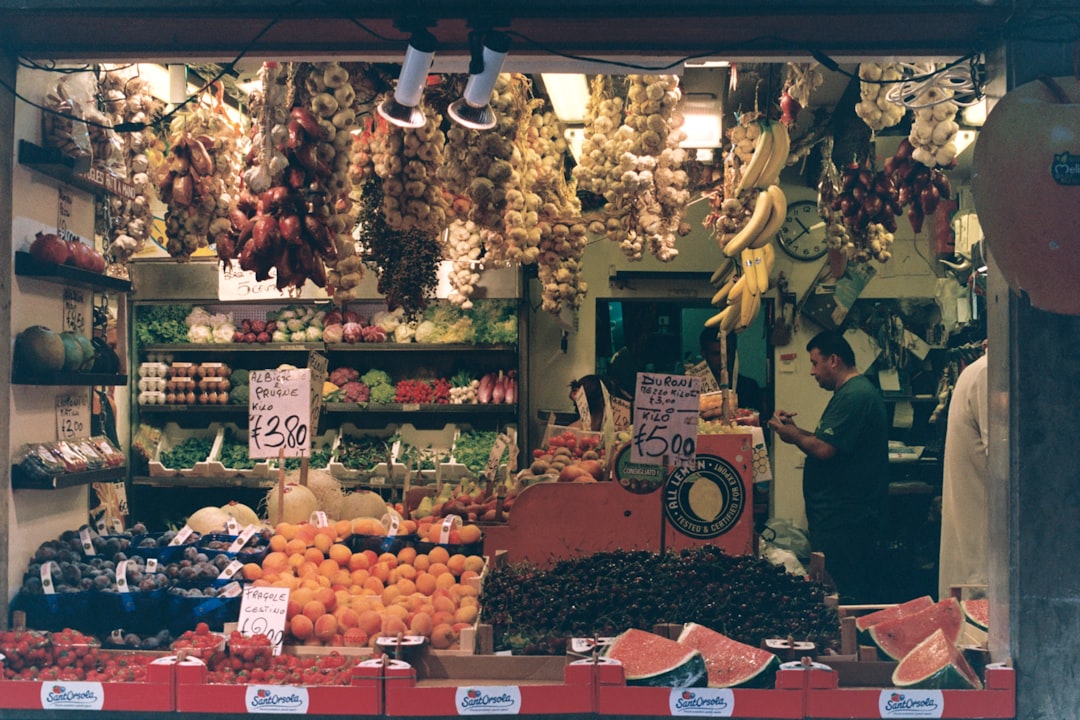 Markets Over Menus (image credits: unsplash)