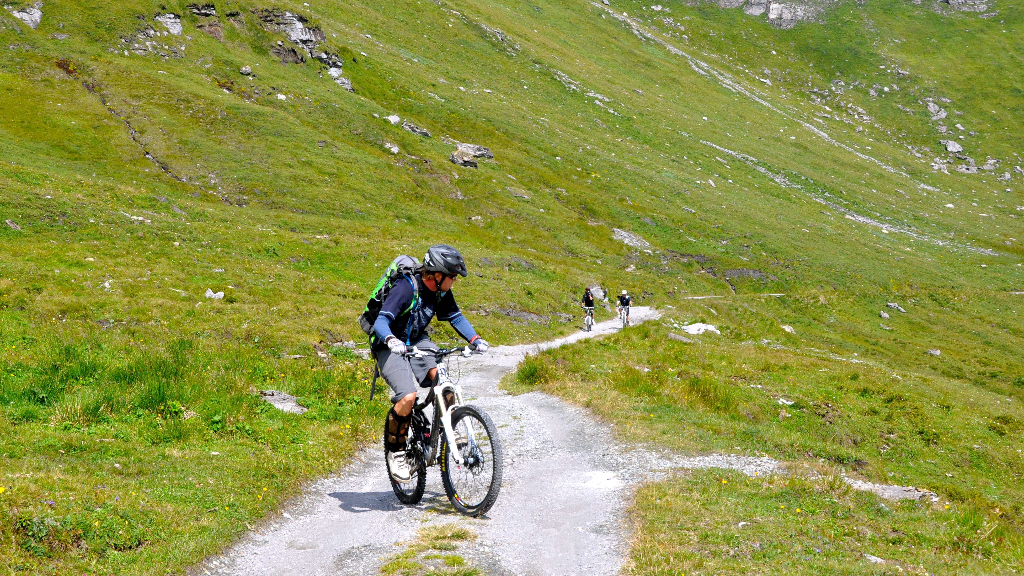 Switzerland: Wellness in Every Mountain View (image credits: wikimedia)