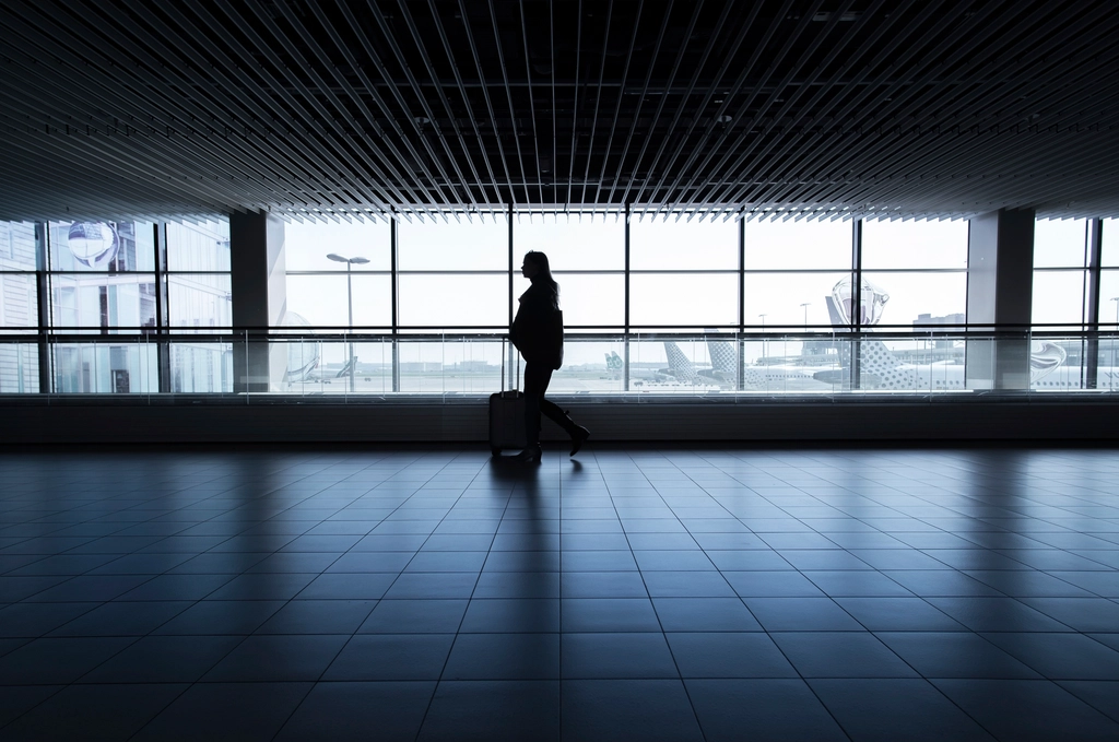 The Psychology of Travel Shaming (image credits: rawpixel)