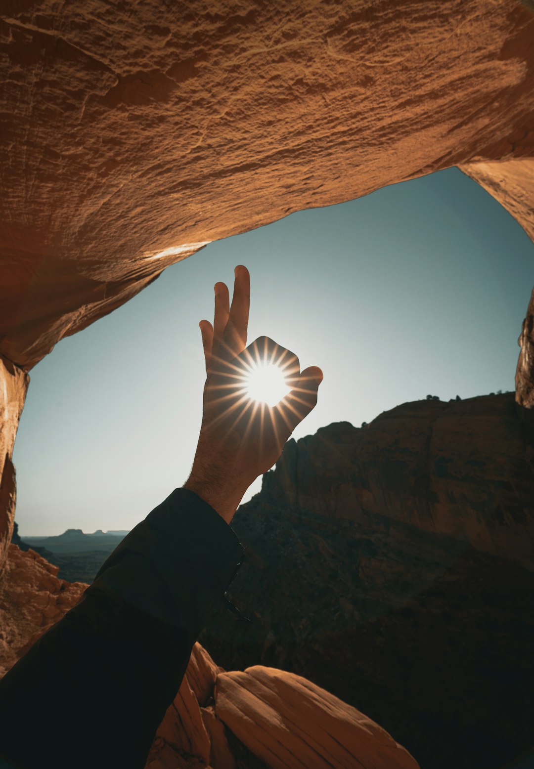 The “OK” Hand Gesture in Brazil and Turkey (image credits: unsplash)