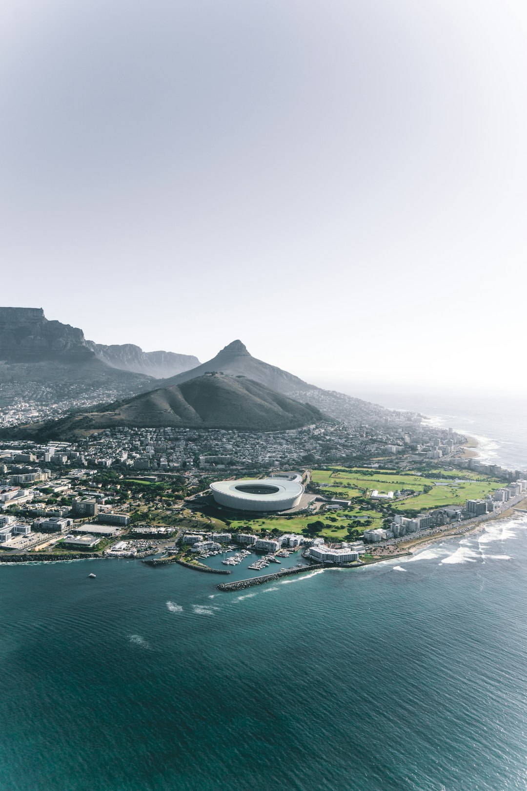 Cape Town, South Africa: Living on the Edge of “Day Zero” (image credits: unsplash)